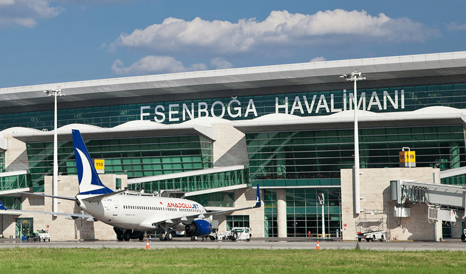 Ankara Inlandsterminal des Flughafens Esenboğa -ESB